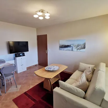 Apartamento Gaestehaus-nordlicht-whg-01 *